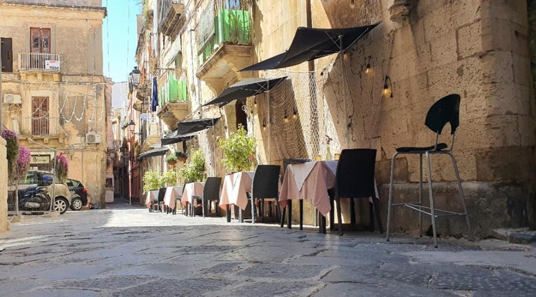 Vakkia - Ortigia Holiday Home Syracuse Luaran gambar